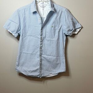 PD&C Light Blue Short-Sleeve Button Front Blouse